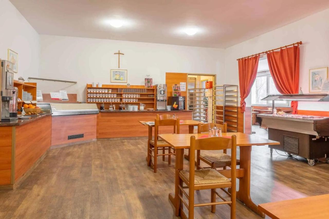 Oekotel Graz Airport Kalsdorf bei Graz Εξωτερικό φωτογραφία